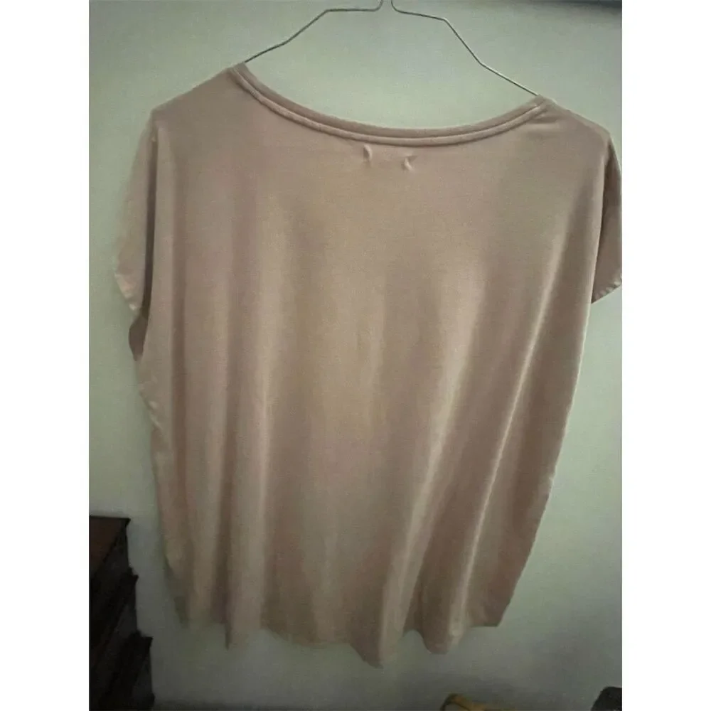 Maurice’s Women's Pink Graphic Tee Short Sleeve Casual Nature Theme - Picture 2 of 3